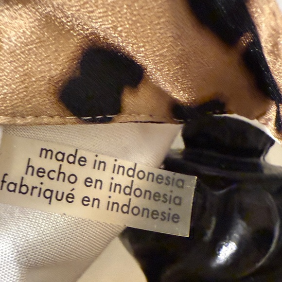 Calvin Klein White Button-Down Shirt with Leopard Trim - Picture 4 of 8